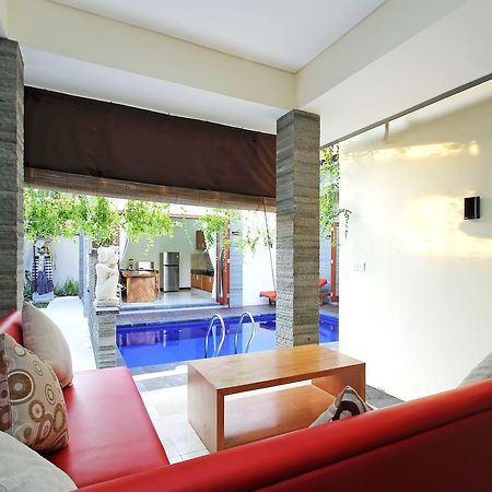 Seminyak Villa Kültér fotó